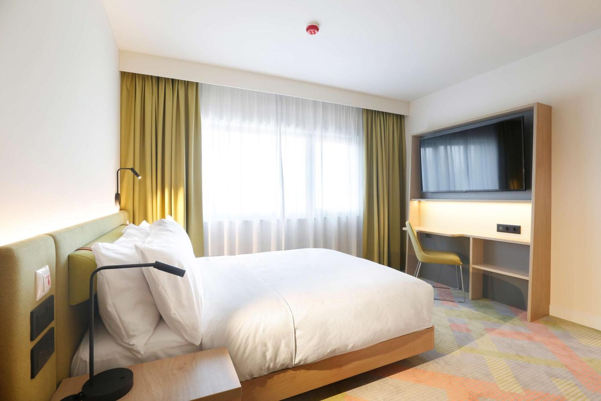 Hotel Hampton By Hilton Krakow Airport